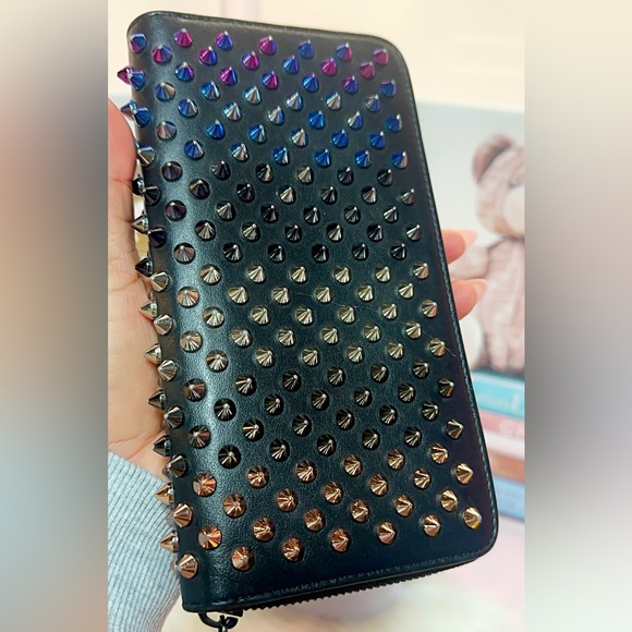 Christian Louboutin Long Wallet Black Leather- includes box and dust bag - Picture 9 of 15